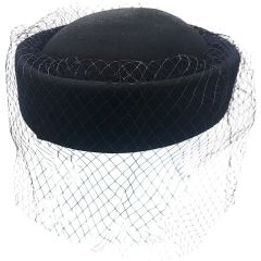 Womens Classic Pillbox Hat
